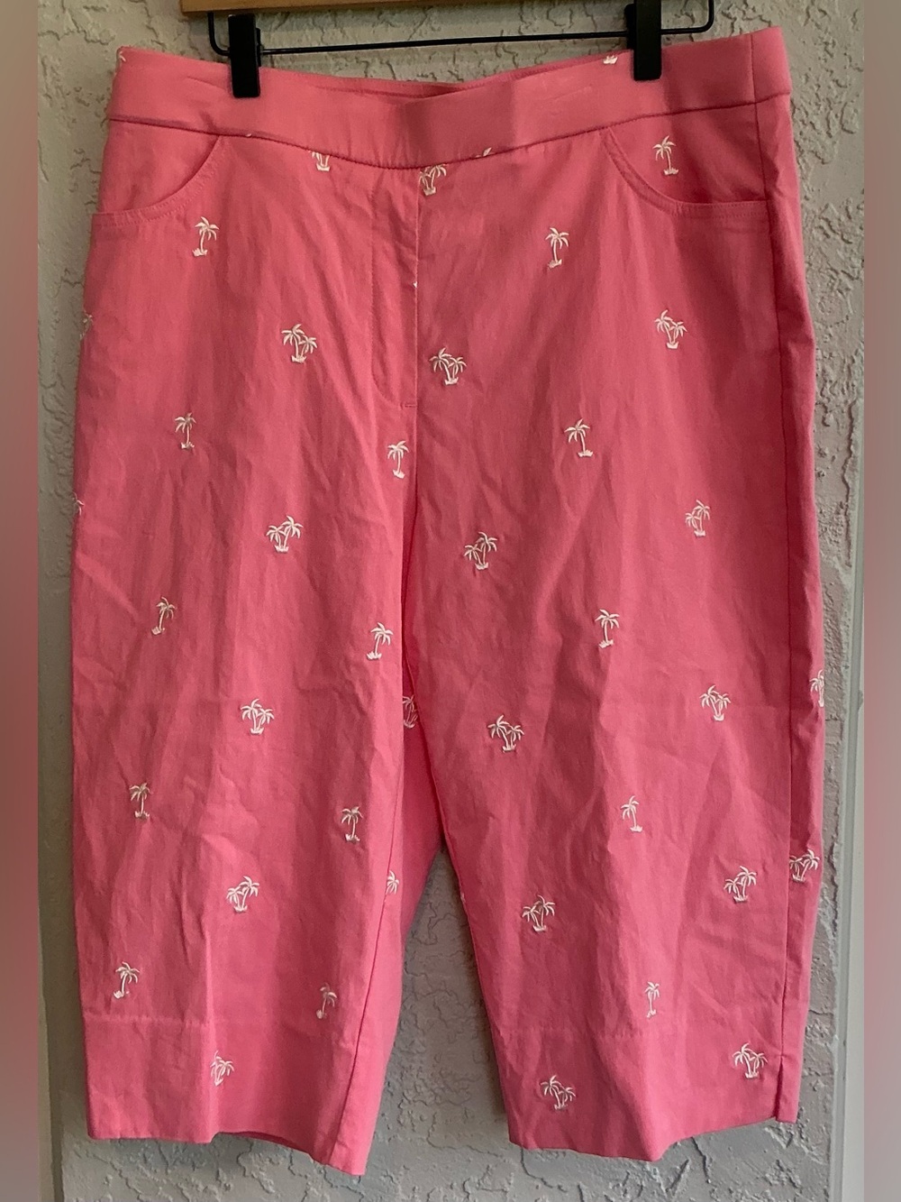 Alfred Dunner Coral Pink Palm Embroidered Bermuda Shorts
